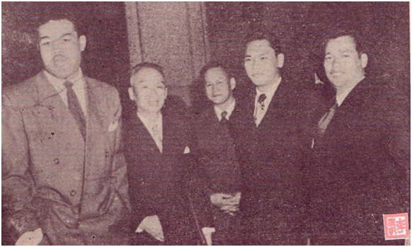 MOSAICO III-17-18 1952 - Joe Louis em HK II